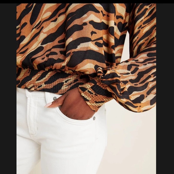 Women's Patrice Tiger Print Blouse - Picture 2 of 7